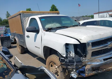 2010 Chevrolet Silverado 2500Hd Work Truck z USA, uszkodzony, nr VIN 1GC3CVBG7AF155235